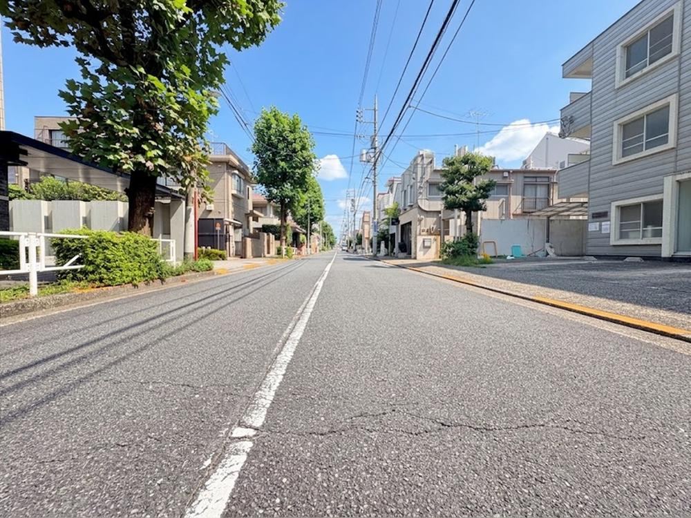 349 m² land in Meguro Ward, Tokyo - Photo 1