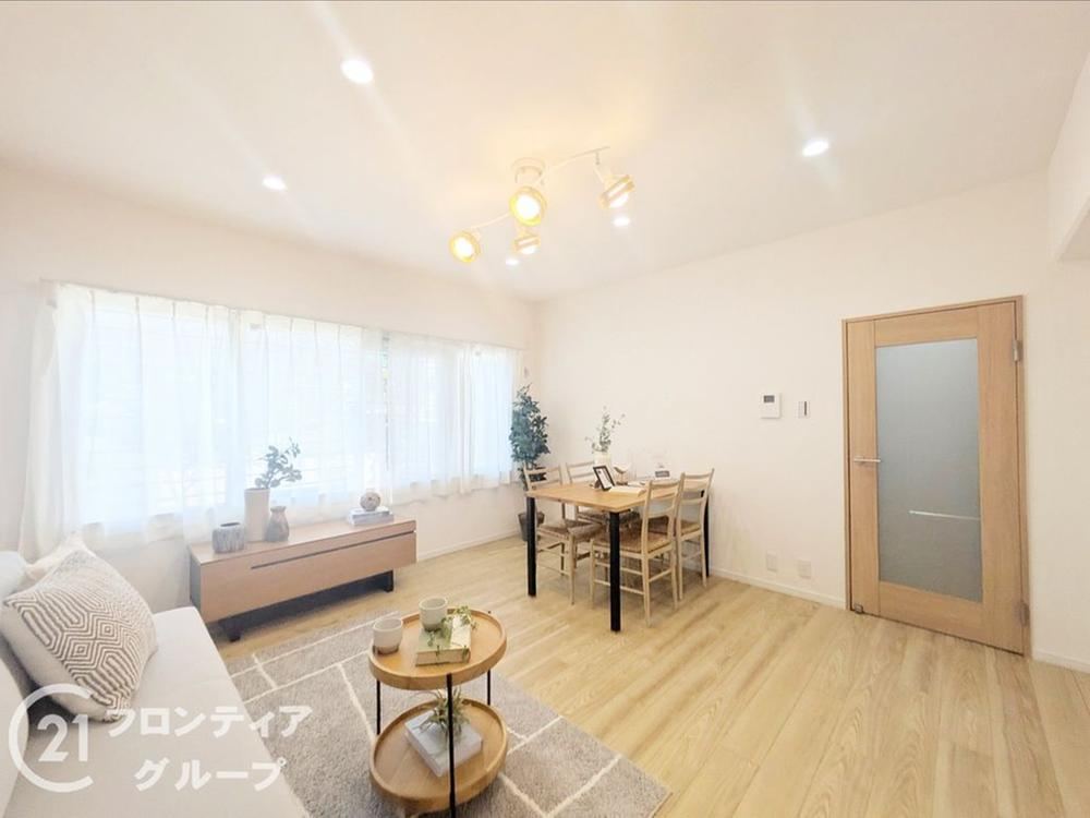 2LDK apartment in Higashinada Ward, Kobe, Hyogo - Photo 1