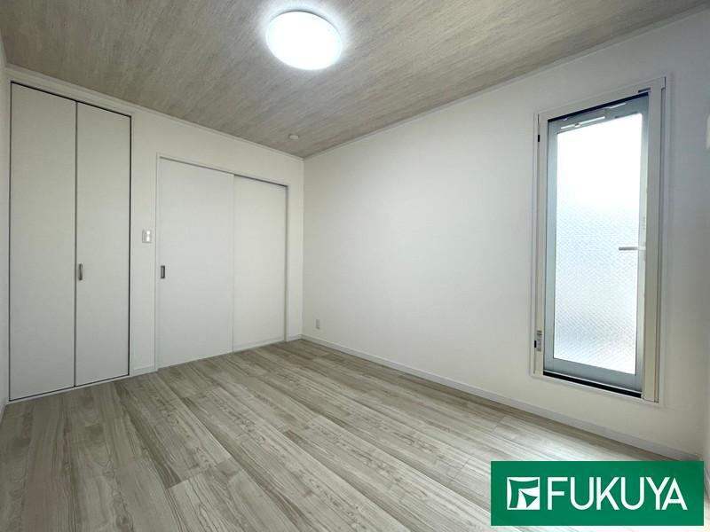 4LDK house in Tsurumi Ward, Osaka - Photo 1