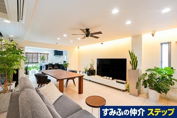5LDK house in Meguro Ward, Tokyo - Photo 1