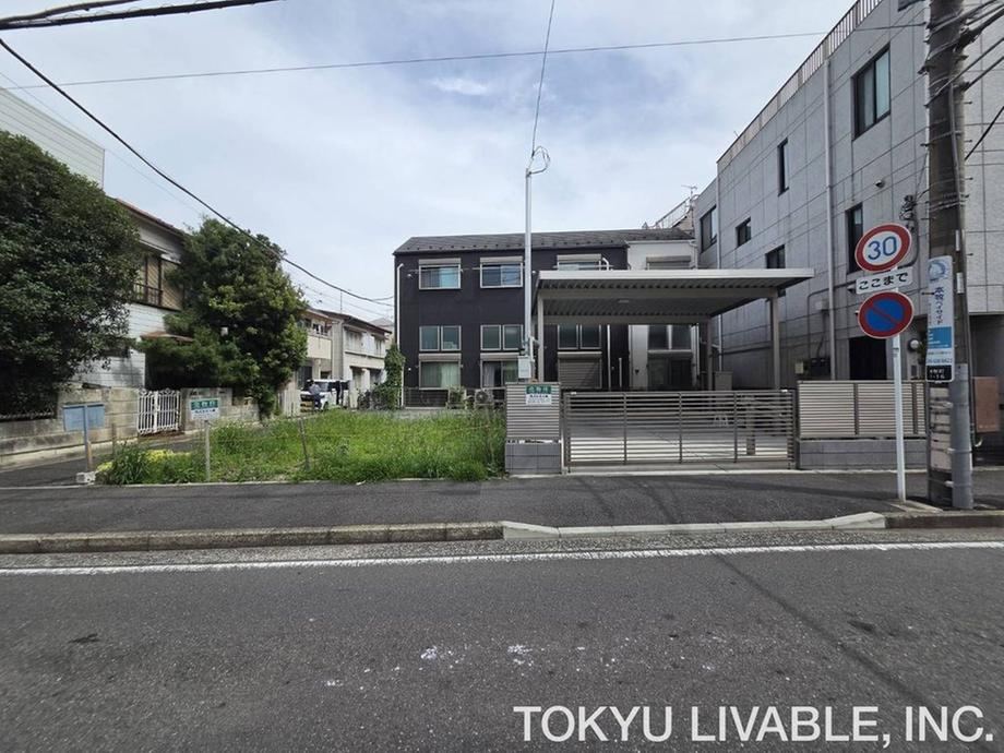 121 m² land in Naka Ward, Yokohama, Kanagawa - Photo 1