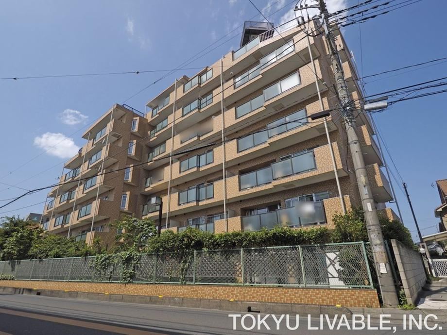 3LDK apartment in Minami Ward, Saitama - Photo 1