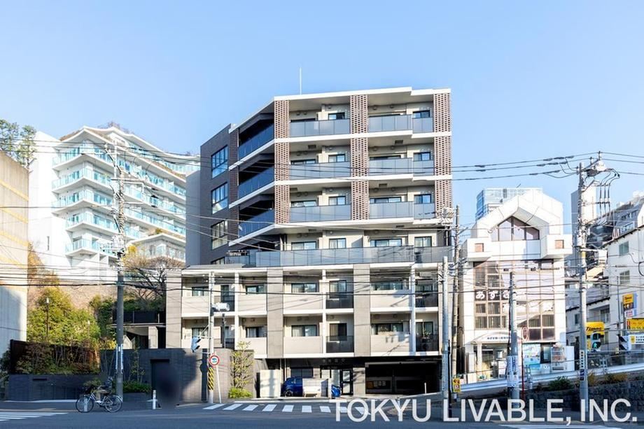 2LDK apartment in Kanagawa Ward, Yokohama, Kanagawa - Photo 1