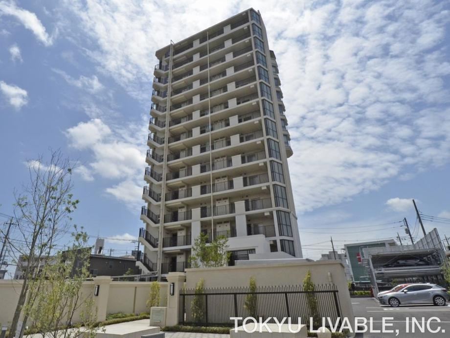 3LDK apartment in Minami Ward, Sagamihara, Kanagawa - Photo 1