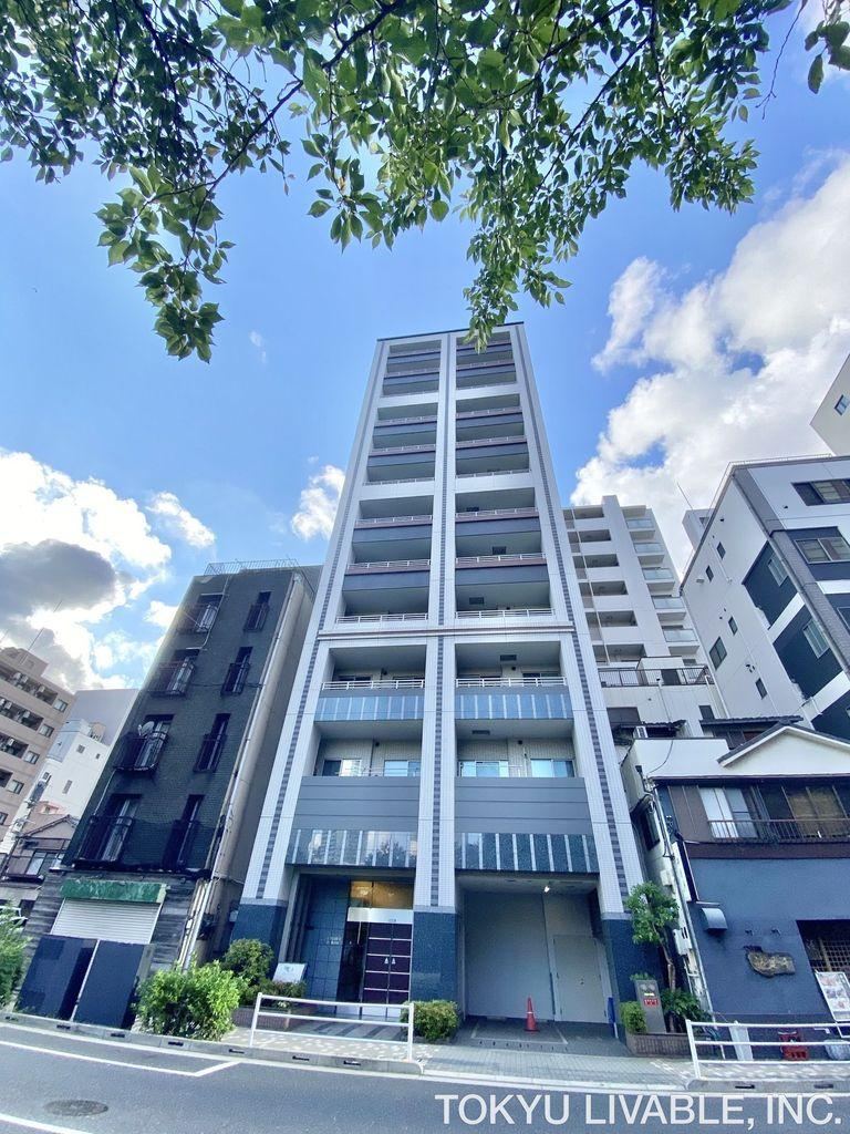 2LDK apartment in Chuo Ward, Tokyo - Photo 1