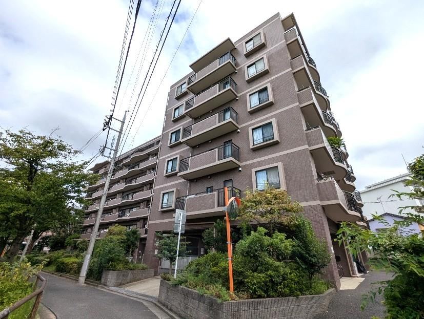 3LDK apartment in Edogawa Ward, Tokyo - Photo 1