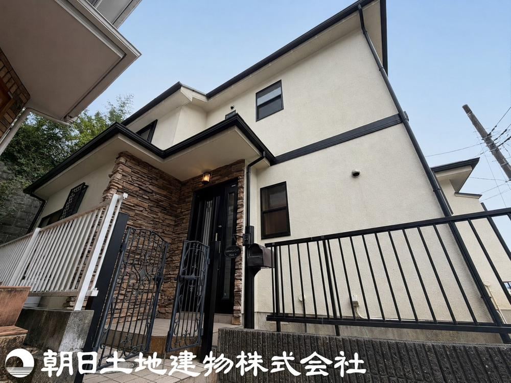 4LDK house in Machida, Tokyo - Photo 1