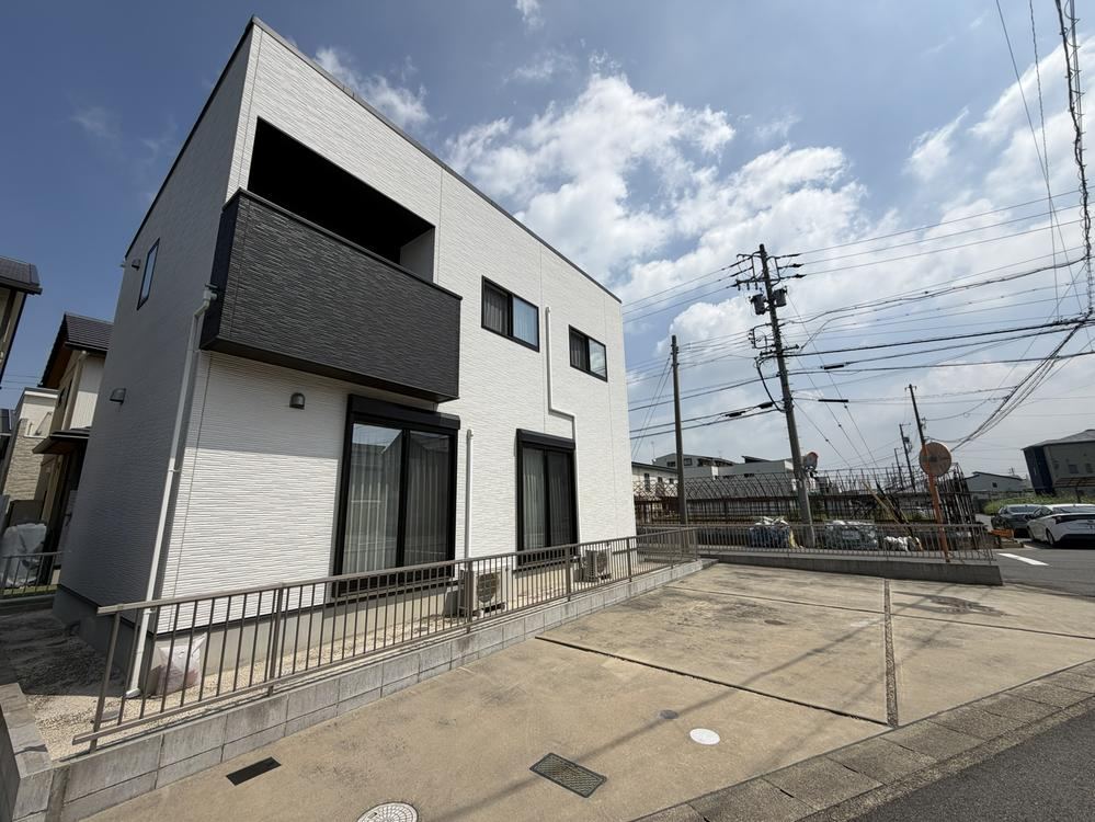 3LDK house in Ama, Aichi - Photo 1