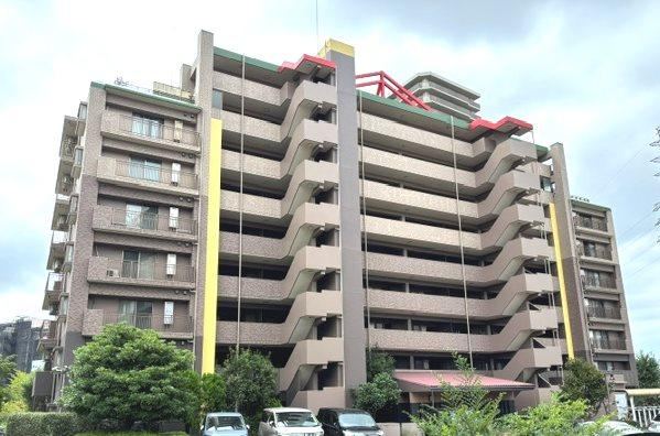 5LDK apartment in Hachioji, Tokyo - Photo 1