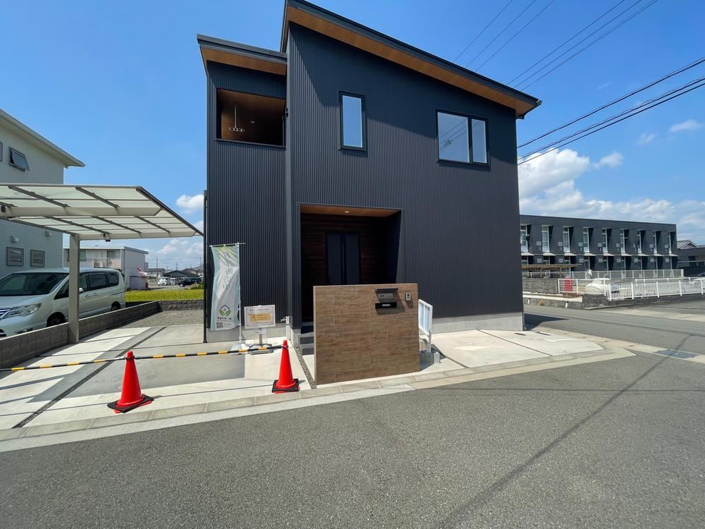 4LDK house in Himeji, Hyogo - Photo 1