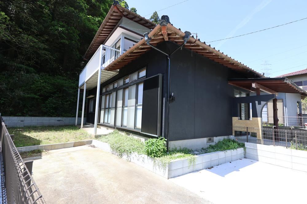 4LDK house in Chikushino, Fukuoka - Photo 1