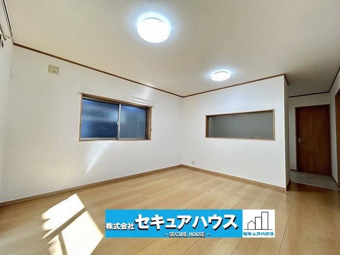 4LDK house in Minami Ward, Nagoya, Aichi - Photo 1