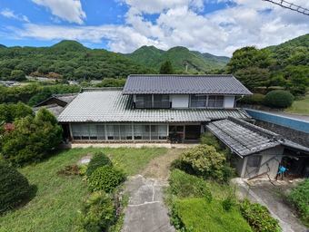9LDK house in Hokuto