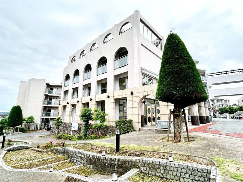 3LDK apartment in Sakae Ward, Yokohama, Kanagawa - Photo 1