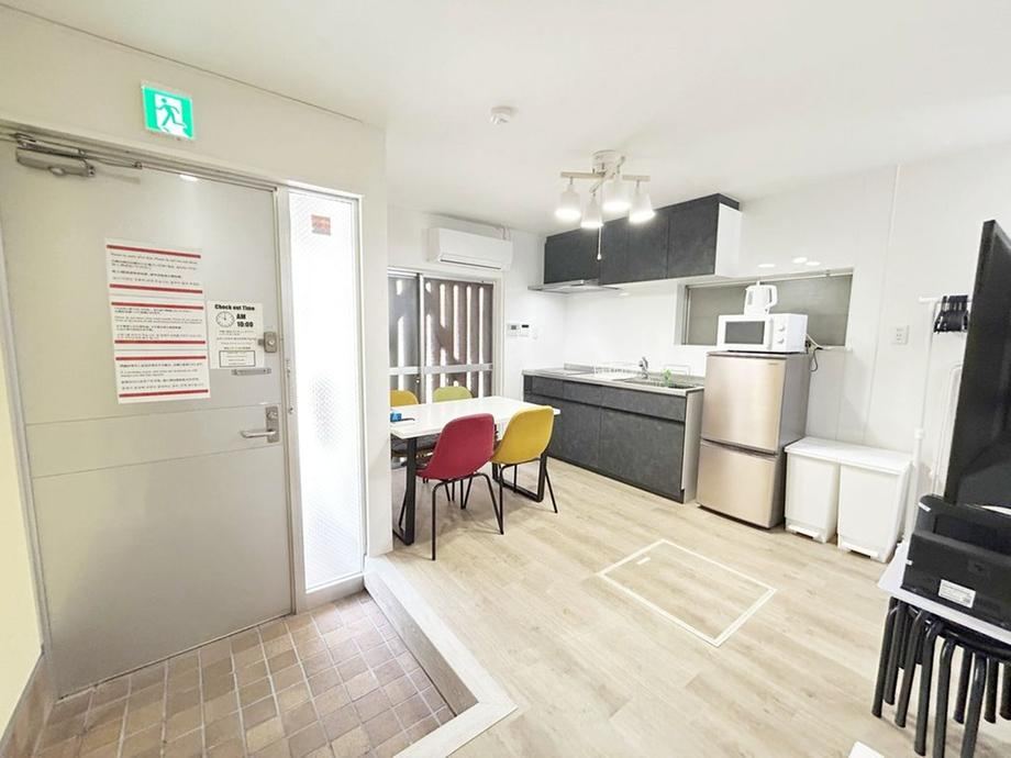 3DK house in Abeno Ward, Osaka - Photo 1