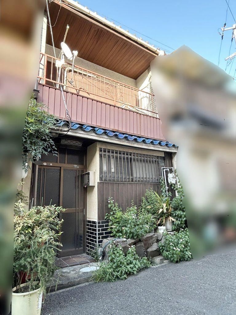3DK house in Asahi Ward, Osaka - Photo 1