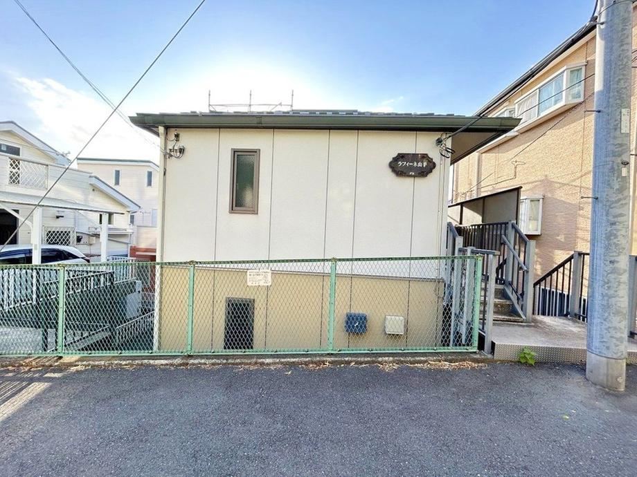1K house in Naka Ward, Yokohama, Kanagawa - Photo 1
