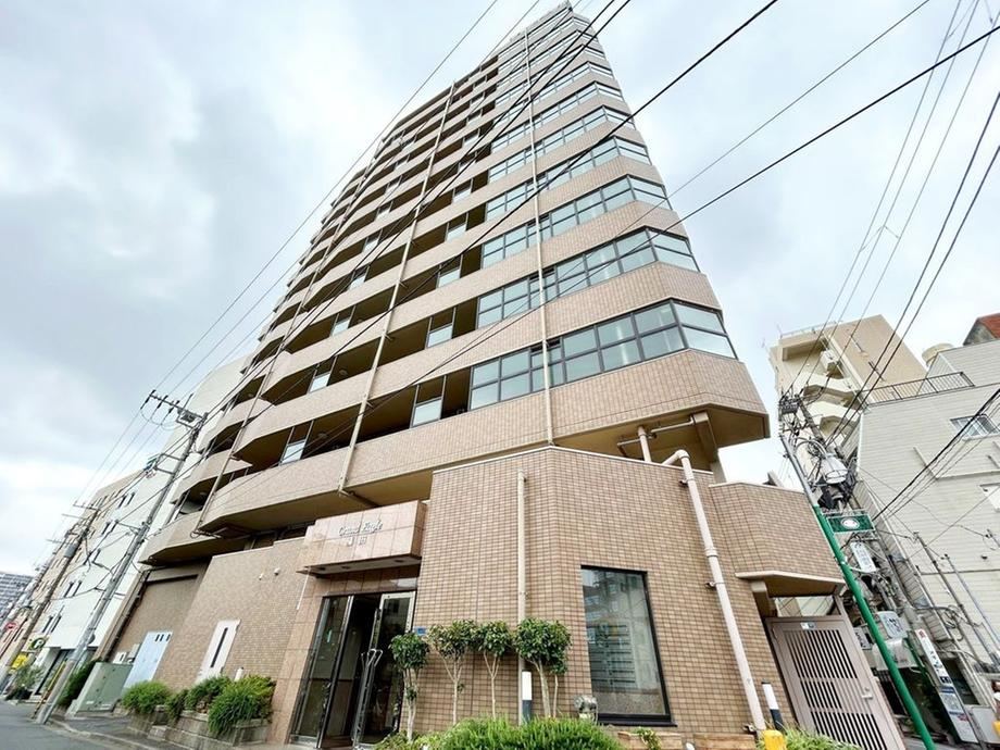 3LDK apartment in Ota Ward, Tokyo - Photo 1