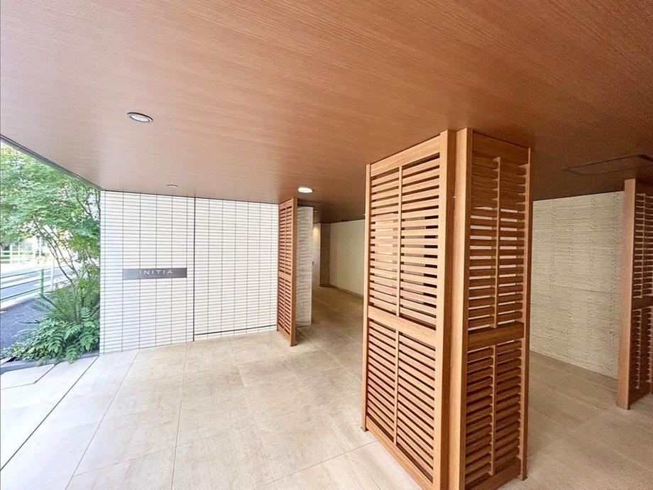 1LDK+S apartment in Chuo Ward, Tokyo - Photo 1