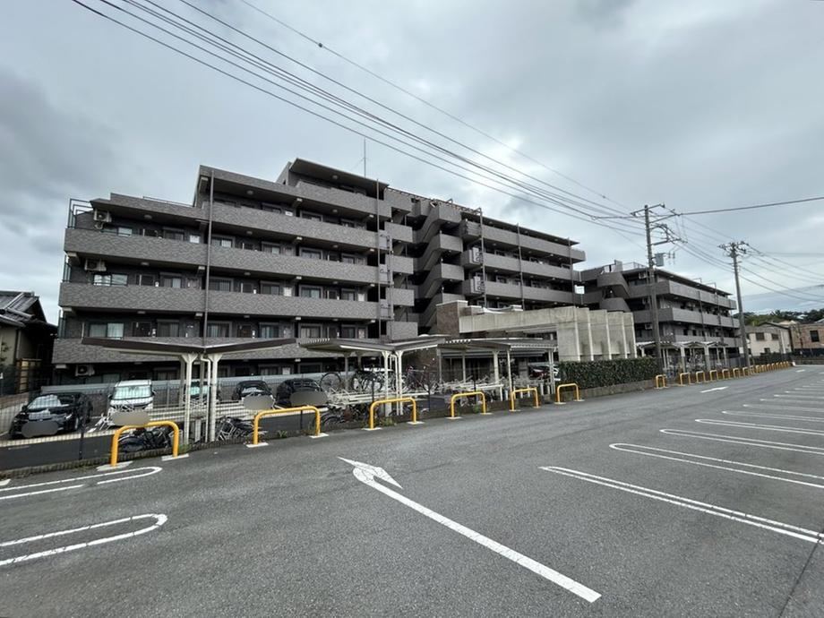 3LDK apartment in Kitamoto, Saitama - Photo 1