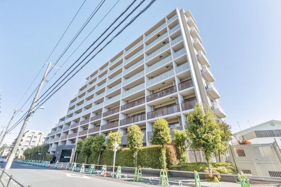 3LDK apartment in Suginami Ward, Tokyo - Photo 1