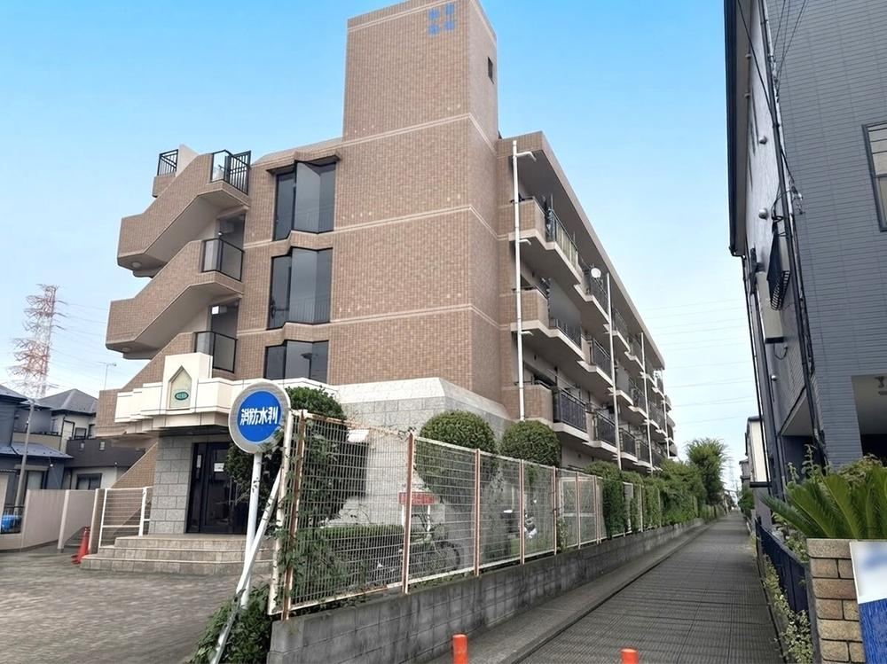 2LDK+S apartment in Soka, Saitama - Photo 1