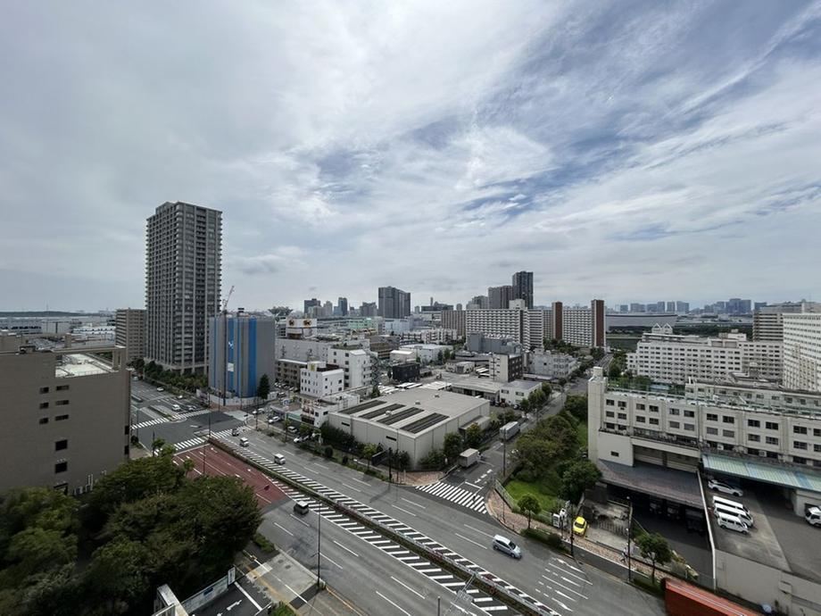 2LDK apartment in Koto Ward, Tokyo - Photo 1