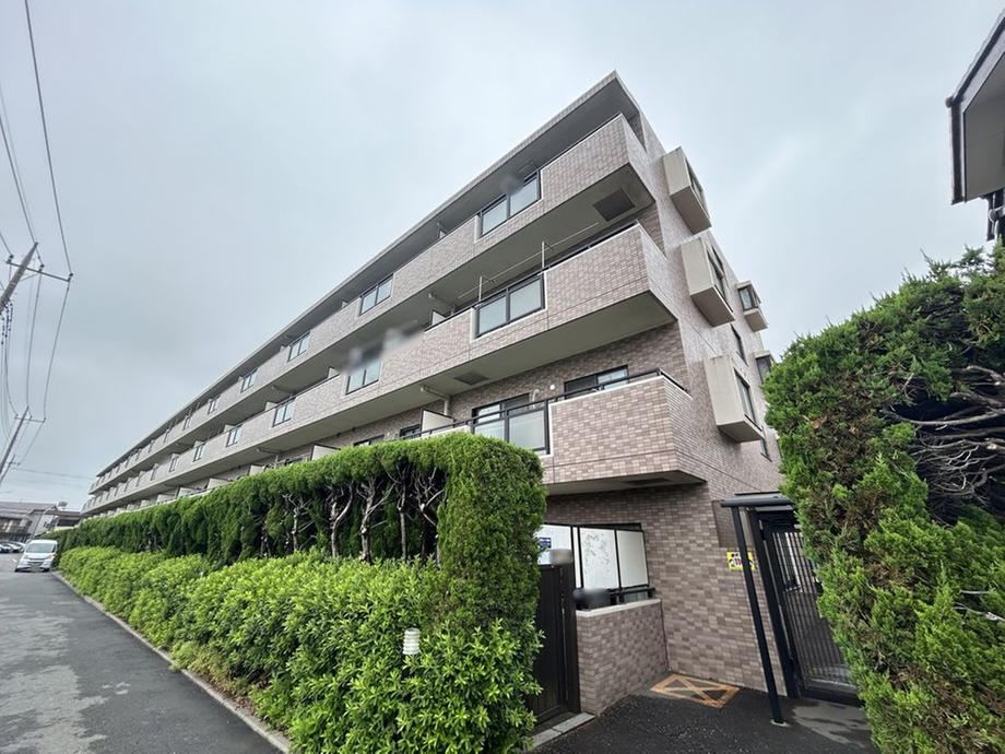 2LDK+S apartment in Sakado, Saitama - Photo 1