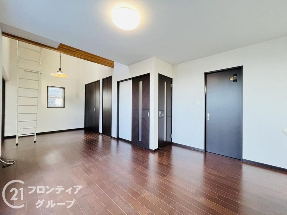 4LDK house in Nishinomiya, Hyogo - Photo 1