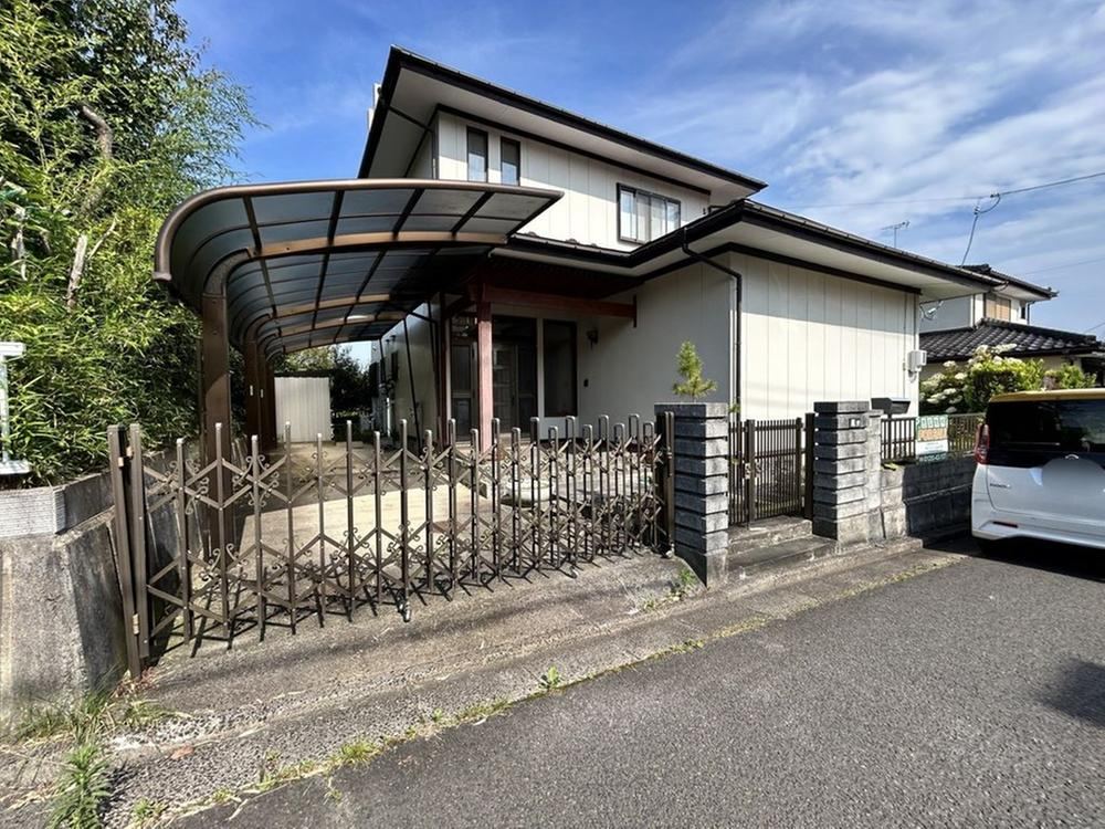 4LDK house in Taihaku Ward, Sendai, Miyagi - Photo 1