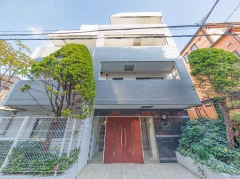1LDK apartment in Setagaya Ward, Tokyo - Photo 1