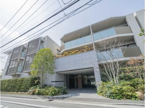 3LDK apartment in Setagaya Ward, Tokyo - Photo 1