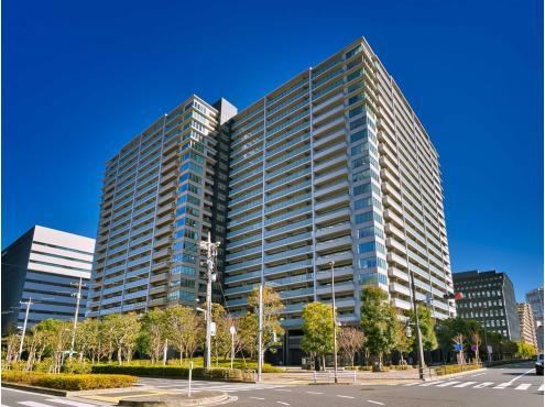 3LDK apartment in Koto Ward, Tokyo - Photo 1