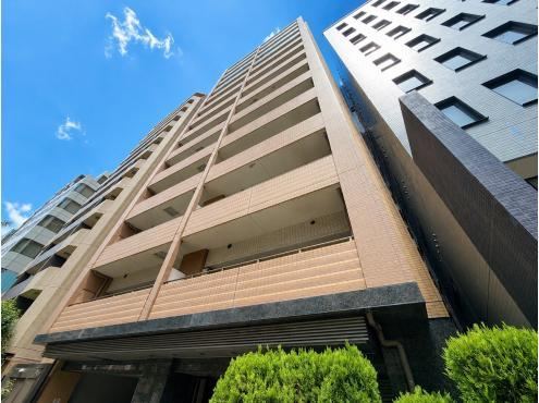 3LDK apartment in Shinagawa Ward, Tokyo - Photo 1