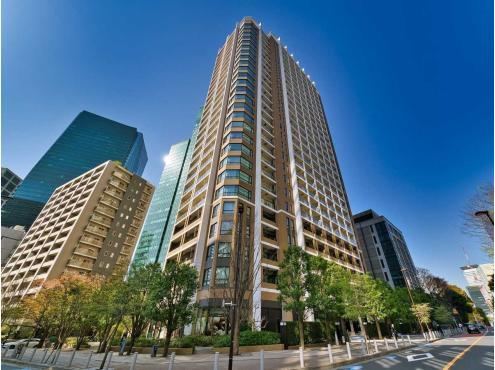 1LDK apartment in Minato Ward, Tokyo - Photo 1