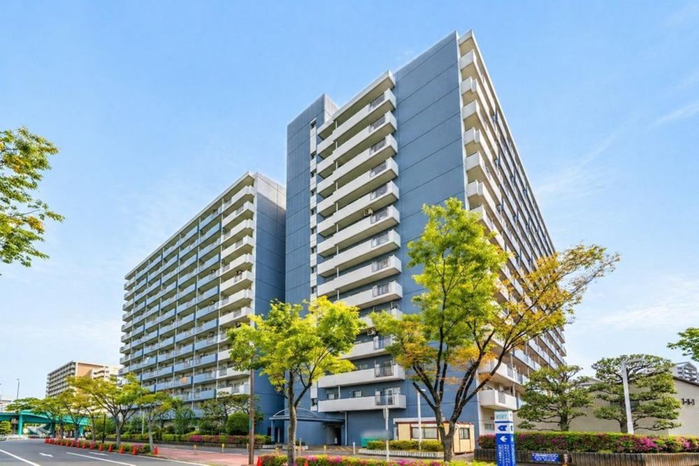 2LDK+S apartment in Edogawa Ward, Tokyo - Photo 1