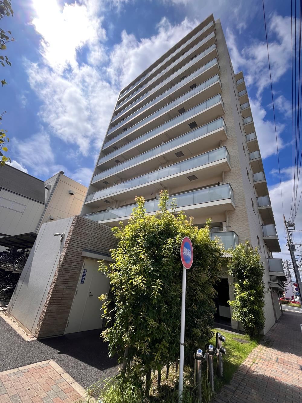 3LDK apartment in Katsushika Ward, Tokyo - Photo 1