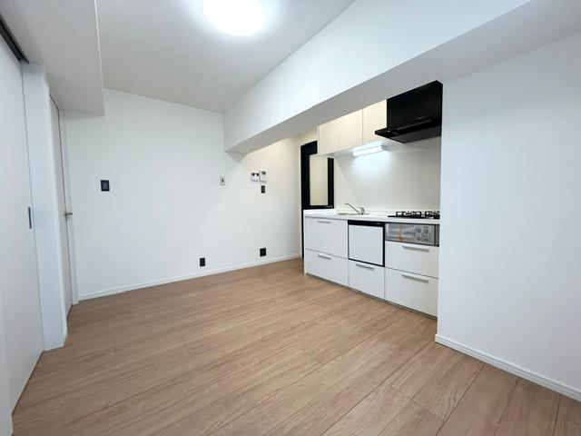 3DK apartment in Ota Ward, Tokyo - Photo 1