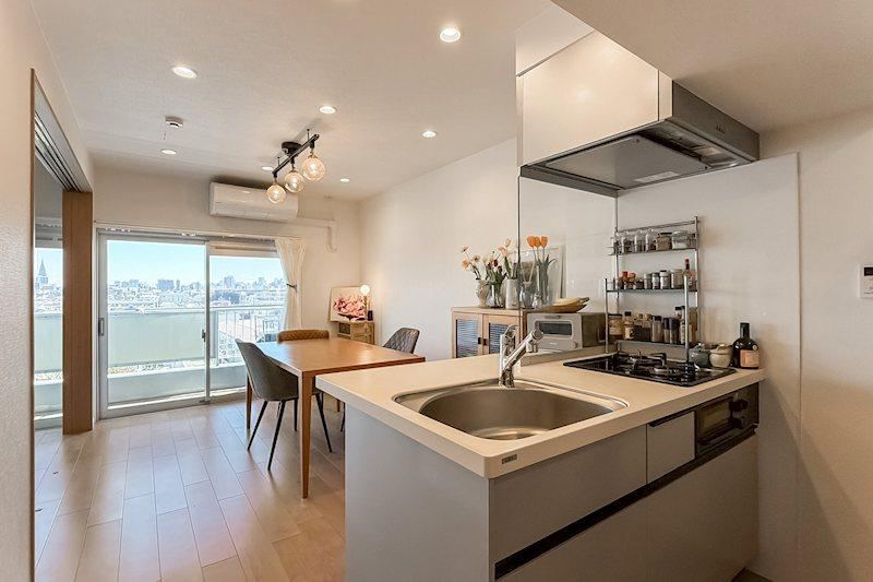 2DK apartment in Suginami Ward, Tokyo - Photo 1