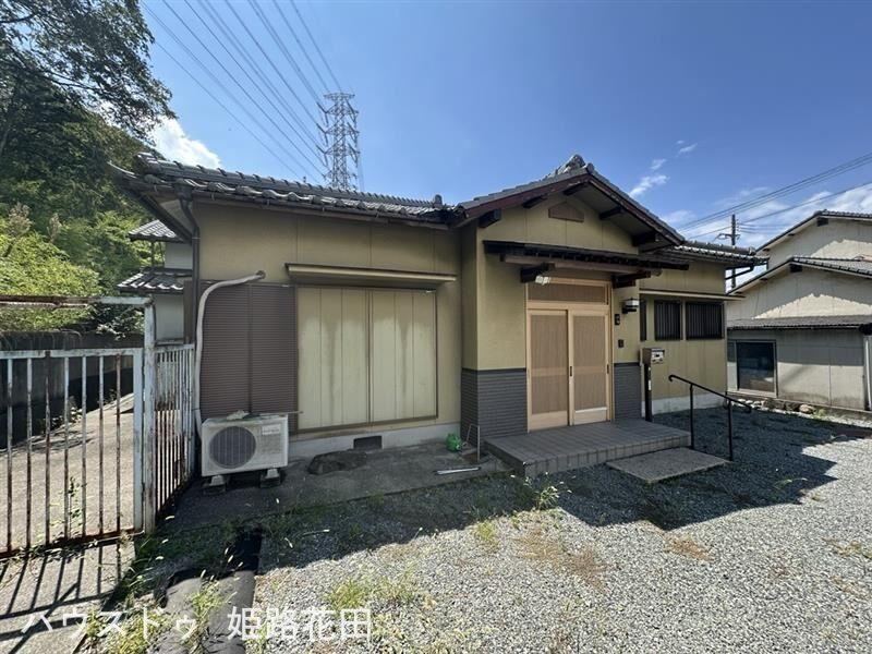 5DK house in Himeji, Hyogo - Photo 1