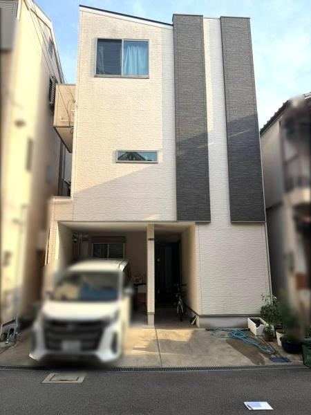 4LDK house in Kadoma, Osaka - Photo 1