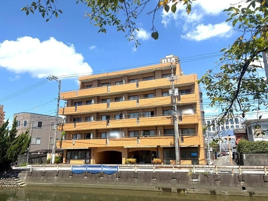 3LDK apartment in Kochi, Kochi - Photo 1