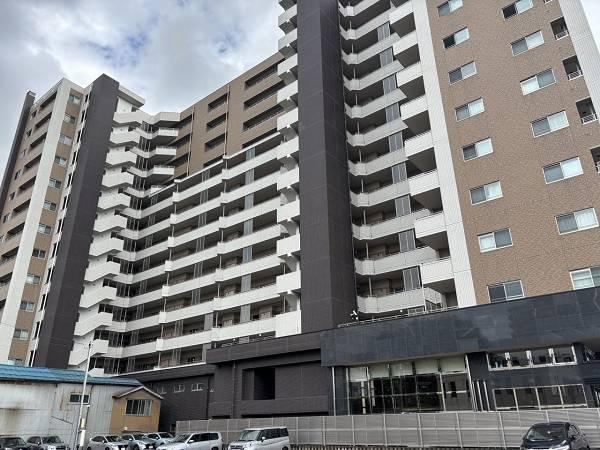 3LDK apartment in Nagaoka, Niigata - Photo 1