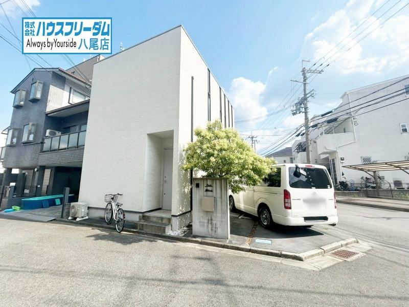 2LDK house in Yao, Osaka - Photo 1