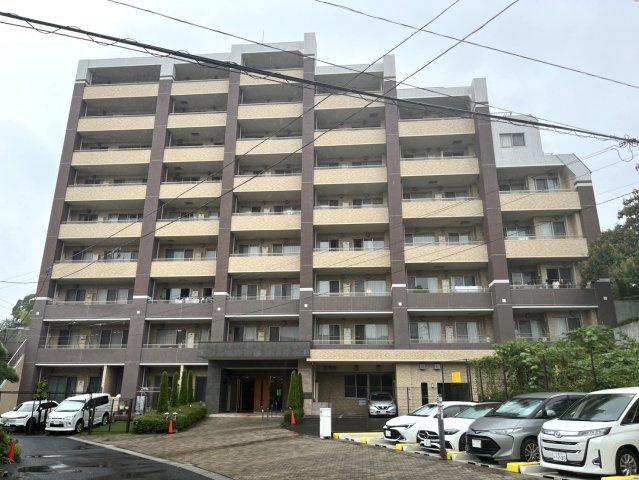 4LDK apartment in Toride, Ibaraki - Photo 1