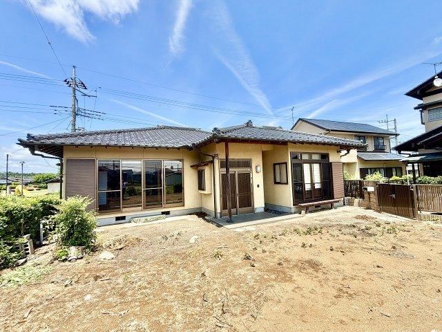 5DK house in Mito, Ibaraki - Photo 1