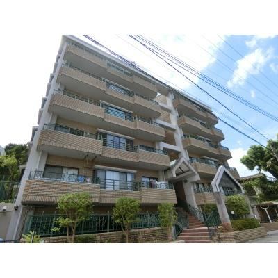 4LDK apartment in Sawara Ward, Fukuoka - Photo 1