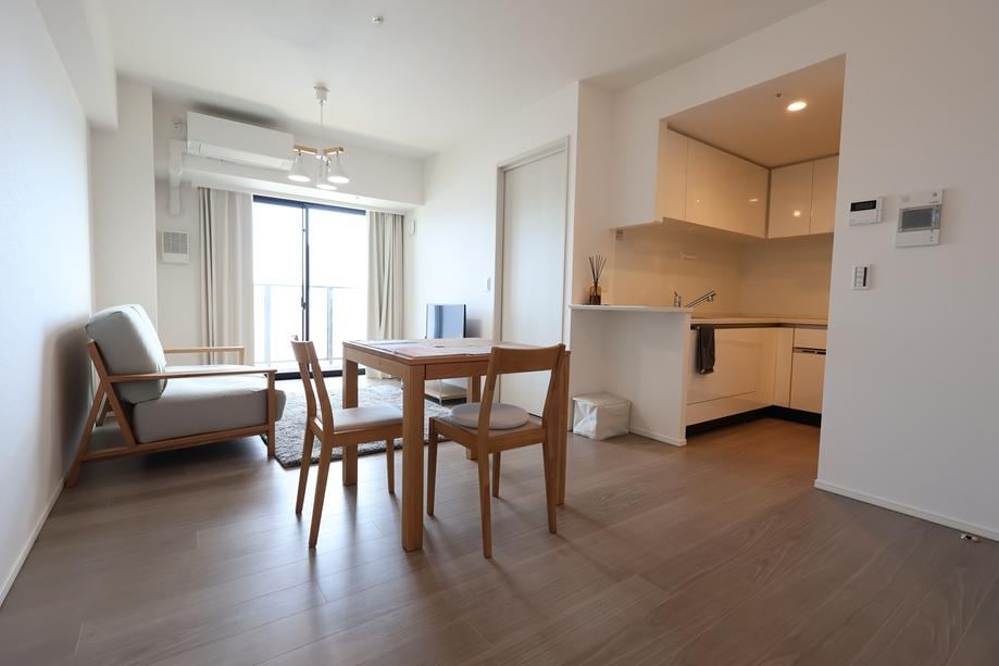 3LDK apartment in Nishi Ward, Osaka - Photo 1