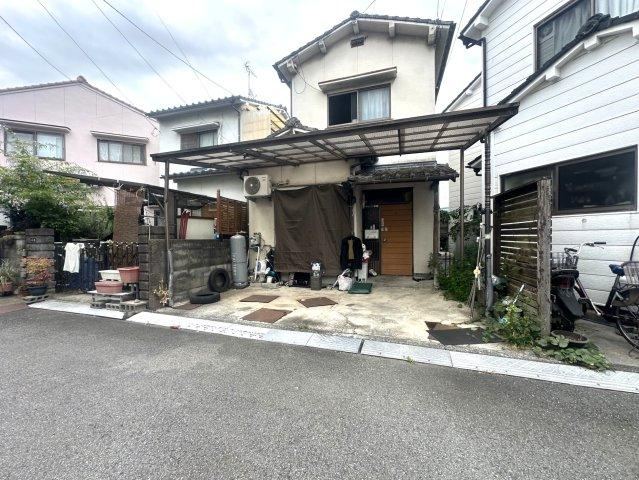 3DK house in Matsuyama, Ehime - Photo 1