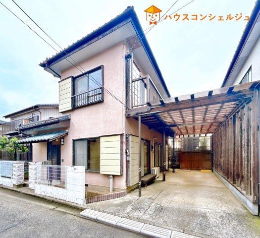 3LDK house in Kasumigaura, Ibaraki - Photo 1